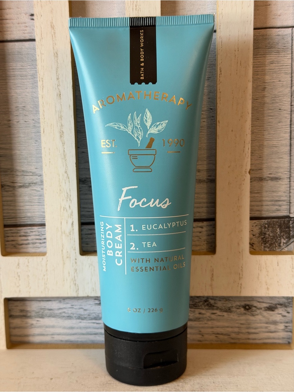Bath & Body Works Aromatherapy EUCALYPTUS TEA FOCUS Body Cream 8 oz RARE RETIRED